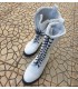 Γυναικείες δετές μπότες καπιτονέ με οικολογική γούνα Tessera® σε λευκό χρώμα